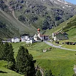 Hotel Alt Tyrol 3*
