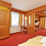 Alt Tyrol 3*
