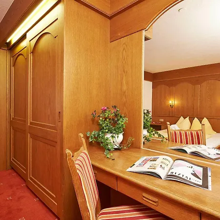 Hotel Alt Tyrol Vent