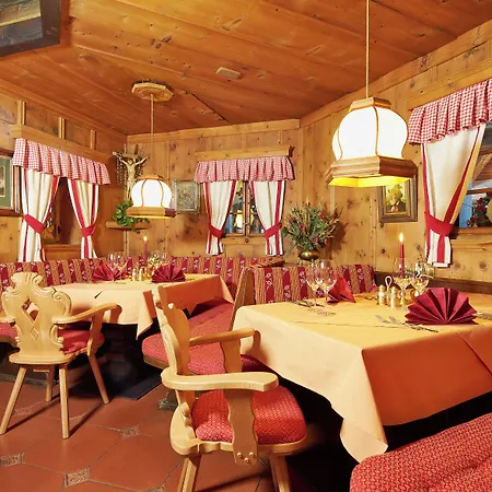 Alt Tyrol Otel 3*