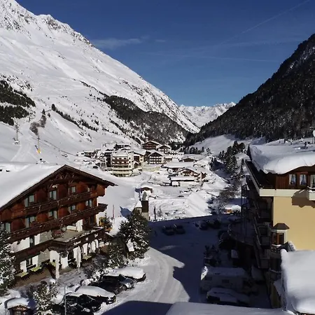Hotel Alt Tyrol Vent