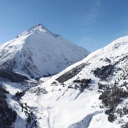 Alt Tyrol 3*