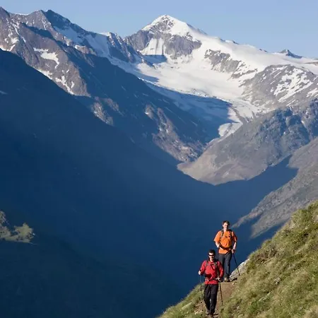 Alt Tyrol 3*